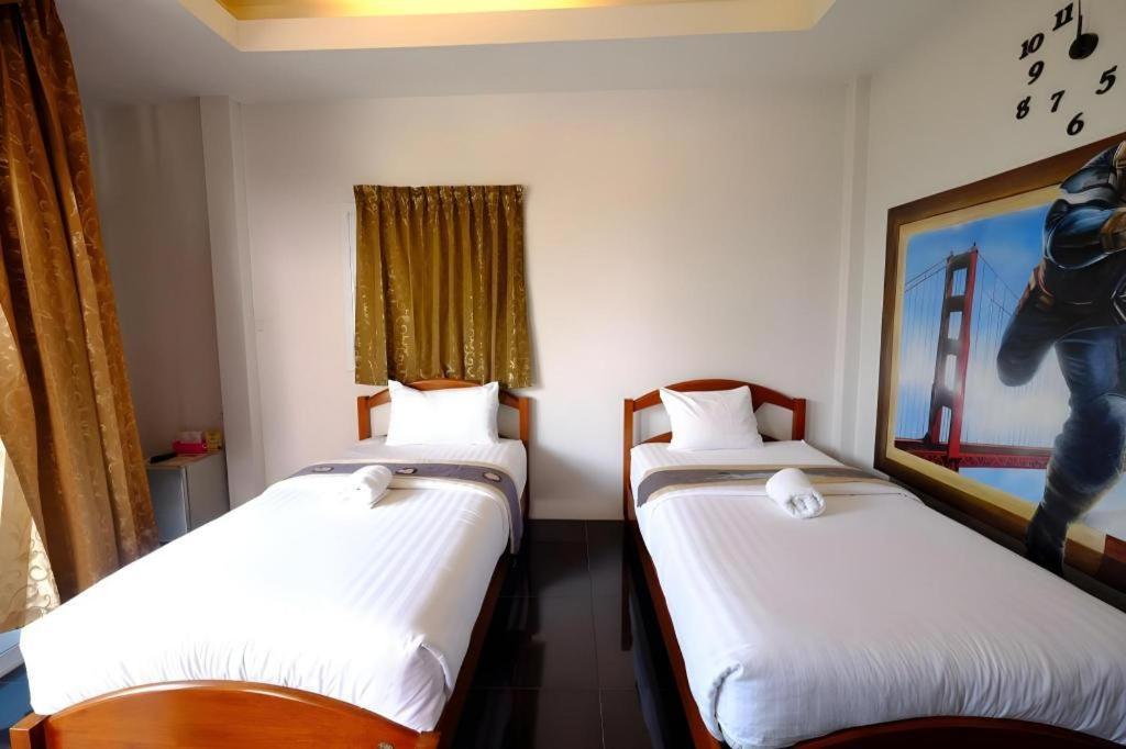 Sixty-Nine Resort Nakhon Phanom Dış mekan fotoğraf